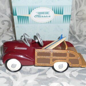 NIB Vtg Hallmark Kiddie Car Classics 1939 Garton Ford Station Wagon + Surfboard